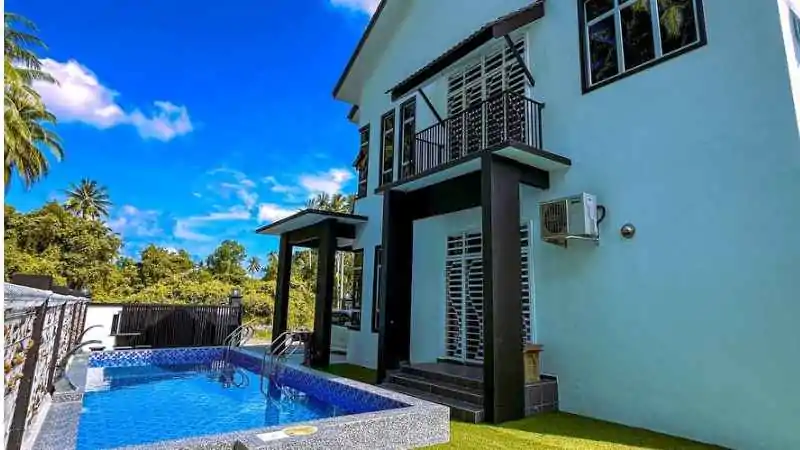 Rumah-Teres-2-Tingkat-Corner-Lot-Swimming-Pool-Besut-Terengganu-Homestay